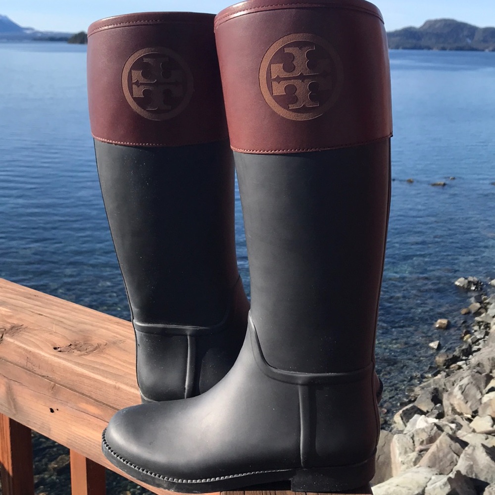 Tory Burch ‘Classic’ Rain Boot